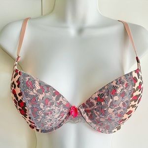 Leopard print push-up foam wired bra with grey lace.